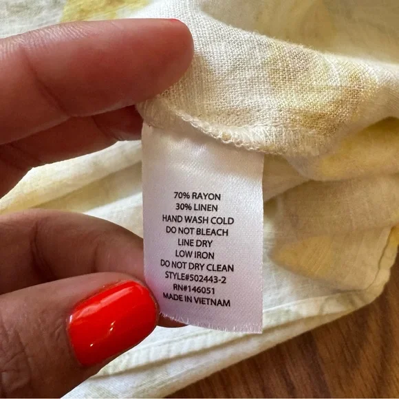 Floral Smocked Midi Dress Size Small - Picture 6 of 6